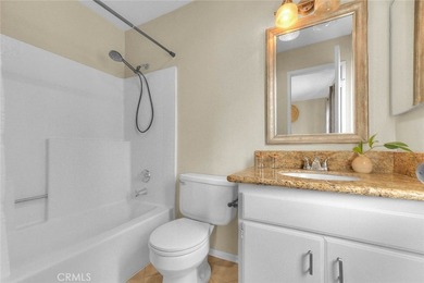 This light-filled, tastefully upgraded condo in Pasadena offers - photo 14