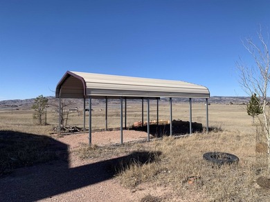UNIQUE 17-SIDED LAKEVIEW HOME. Situated on 5 acres on the south - photo 5