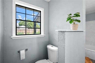 Welcome to 10946 Birdwood Circle in Corpus Christi, Texas. This - photo 19