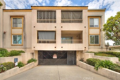 This light-filled, tastefully upgraded condo in Pasadena offers - photo 25