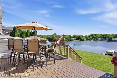 Beautifully updated Woodland Lake home where you can enjoy - photo 38