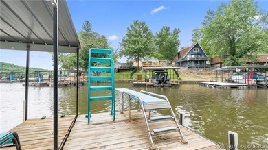 Lake living with room to spread out! Located in a cove-protected - photo 1