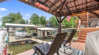 Lake living with room to spread out! Located in a cove-protected - photo 2