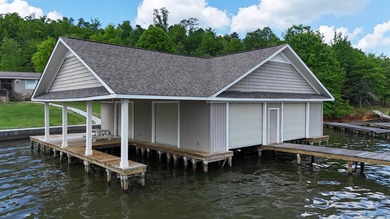 Stunning Remodeled Main Channel Waterfront Home boasting 209+/- - photo 4
