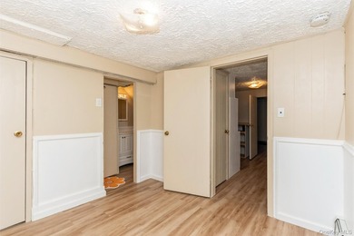 Exceptional investment or owner-occupant opportunity in the - photo 11