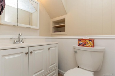 Exceptional investment or owner-occupant opportunity in the - photo 12