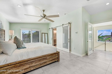 Waterfront Navigable Pool Home! Welcome to this lovely modern - photo 26