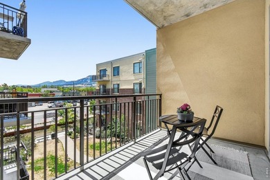 Enjoy relaxing Flatirons views from your private balcony in this - photo 30