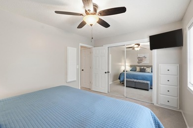 Beautifully updated and fully furnished 2BR/1.5BA Lakewood Hills - photo 31