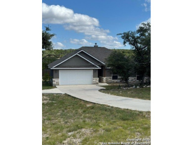Canyon Lake Home For Sale in Fischer Texas