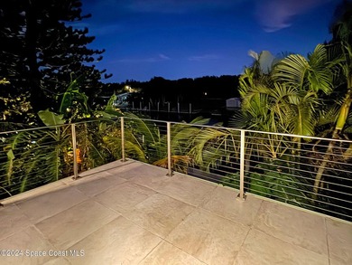 Waterfront Navigable Pool Home! Welcome to this lovely modern - photo 34