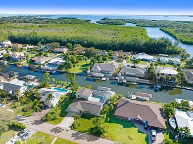 Waterfront Navigable Pool Home! Welcome to this lovely modern - photo 54