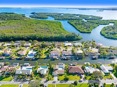 Waterfront Navigable Pool Home! Welcome to this lovely modern - photo 56
