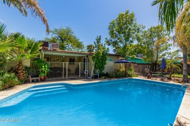 (private lake, pond, creek) Home For Sale in Phoenix Arizona