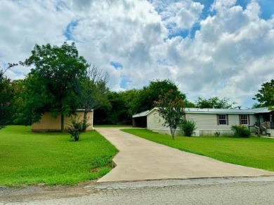 Lake Home For Sale in Gun Barrel City, Texas