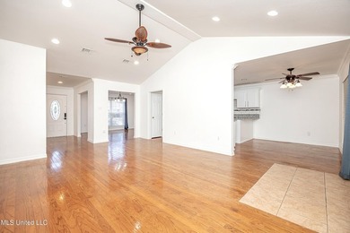 Conveniently located minutes from the interstate and downtown - photo 15