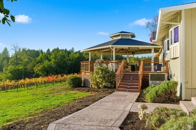 Lakeview Vineyard is a stunning 17-Acre Estate with a Pinot Noir - photo 18