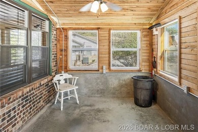 36X46 Man Cave has an office/workshop/Crafts area with a window - photo 8