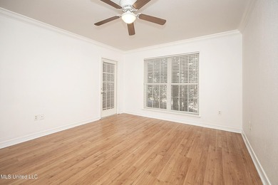 Conveniently located minutes from the interstate and downtown - photo 42