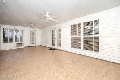 Conveniently located minutes from the interstate and downtown - photo 44