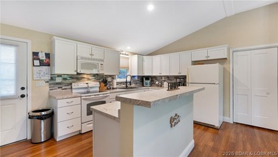 This well built 2020 home showcases quality craftsmanship and - photo 3