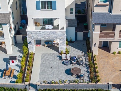 View, view, view! This rare lot offers unobstructed view to the - photo 2