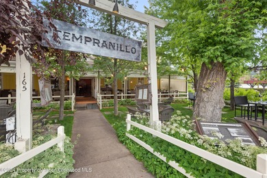 A rare opportunity to acquire one of Basalt's most iconic and - photo 7