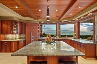 One-of-a-Kind Keawakapu Beachfront Estate in one of Maui's most - photo 11