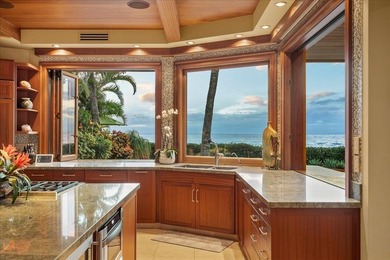 One-of-a-Kind Keawakapu Beachfront Estate in one of Maui's most - photo 12