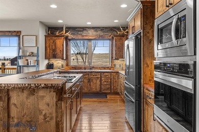 Set on 2.8 acres and bordering a 31-acre common area, this - photo 17