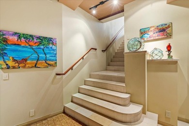 One-of-a-Kind Keawakapu Beachfront Estate in one of Maui's most - photo 17