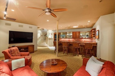 One-of-a-Kind Keawakapu Beachfront Estate in one of Maui's most - photo 18