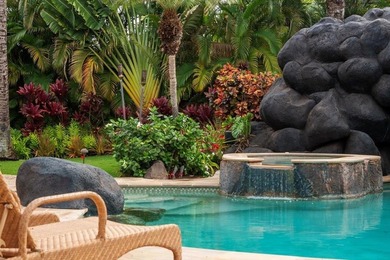 One-of-a-Kind Keawakapu Beachfront Estate in one of Maui's most - photo 26