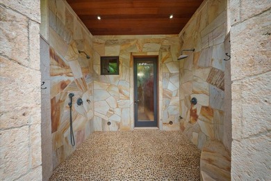 One-of-a-Kind Keawakapu Beachfront Estate in one of Maui's most - photo 30