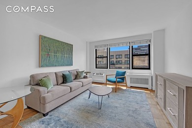 Situated on the sub-penthouse floor, 16H is a gorgeous northern - photo 3