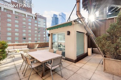 Welcome to PHNE at 347 West 39th Street. Perched atop a storied - photo 5