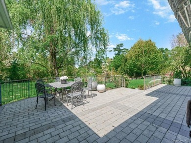 Perched Gracefully atop a Scenic Hilltop in The Prestigious - photo 8