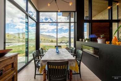 Experience one of the premier luxury horse properties in the - photo 10