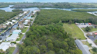Rare opportunity to own a 12.56-acre waterfront parcel on SE - photo 13