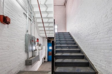 Warehouse in Brooklyn- Greenpoint for sale . Corner property - photo 18