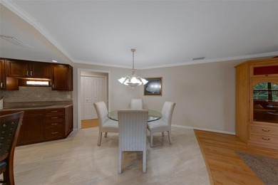 Welcome to this exceptional 4-bedroom, 4-bathroom pool home - photo 21