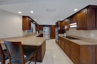 Welcome to this exceptional 4-bedroom, 4-bathroom pool home - photo 23