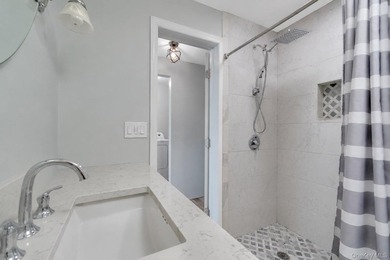 Large Colonial in South Oakdale. Amazing location. 4 Brs, 4.5 - photo 24