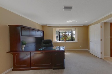 Welcome to this exceptional 4-bedroom, 4-bathroom pool home - photo 34