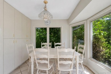 Large Colonial in South Oakdale. Amazing location. 4 Brs, 4.5 - photo 34