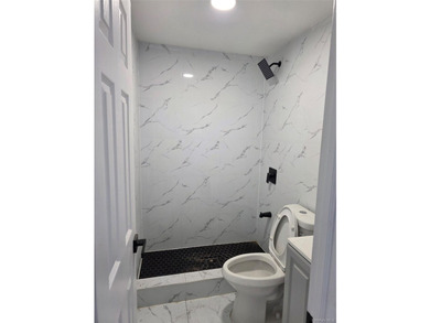 Welcome to this beautifully gut-renovated semi-detached - photo 37