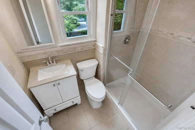 Large Colonial in South Oakdale. Amazing location. 4 Brs, 4.5 - photo 39
