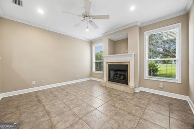 Enjoy low-maintenance living in the Laurel Island community! - photo 7