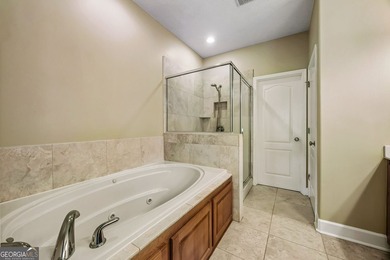 Enjoy low-maintenance living in the Laurel Island community! - photo 10