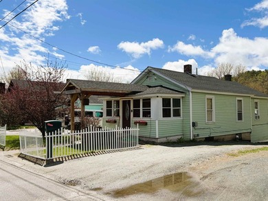 Lake Home Active Under Contract in Littleton, New Hampshire